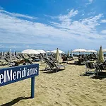 فندق Meridianus