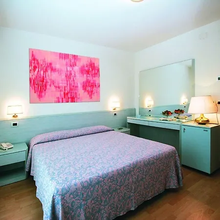 Meridianus Szálloda 4*