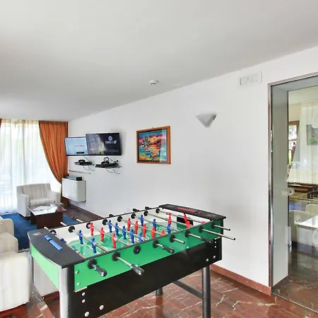 Meridianus 4*