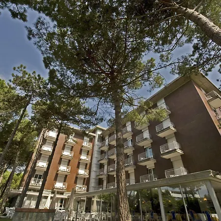 Hotell Meridianus 4*