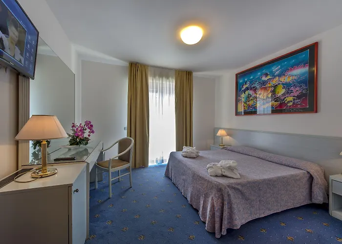 Отель Meridianus Линьяно-Саббьядоро