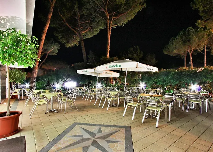 Meridianus Отель