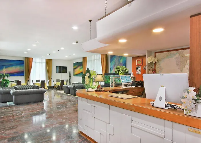 Отель Meridianus