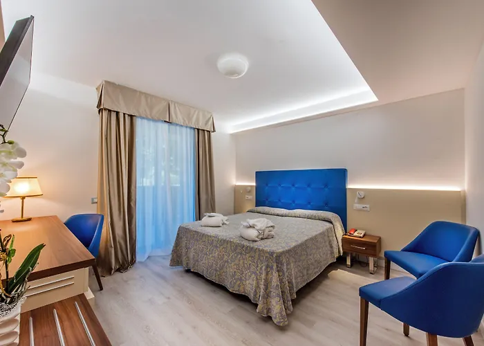 Meridianus Отель