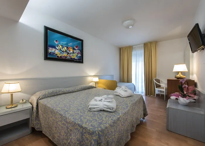 Meridianus Отель 4*